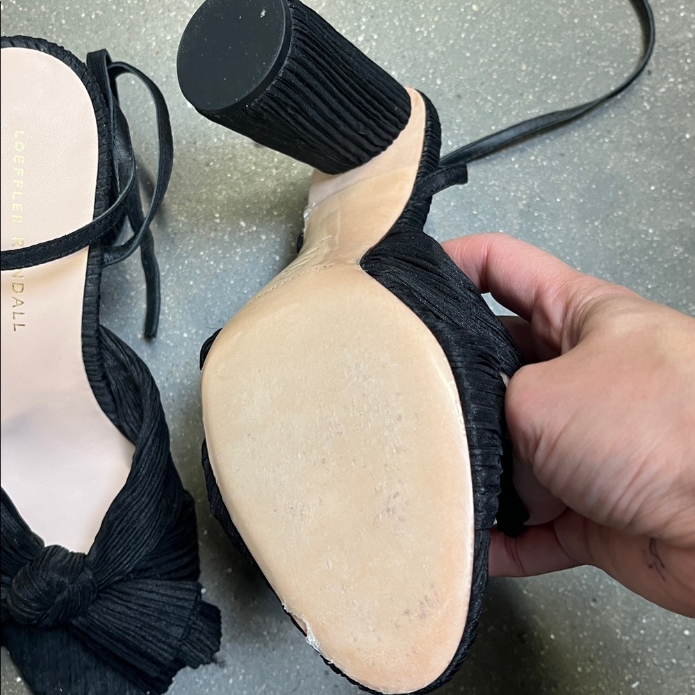 Loeffler Randall Black Bow Heeled Sandals 8 - Picture 4 of 4
